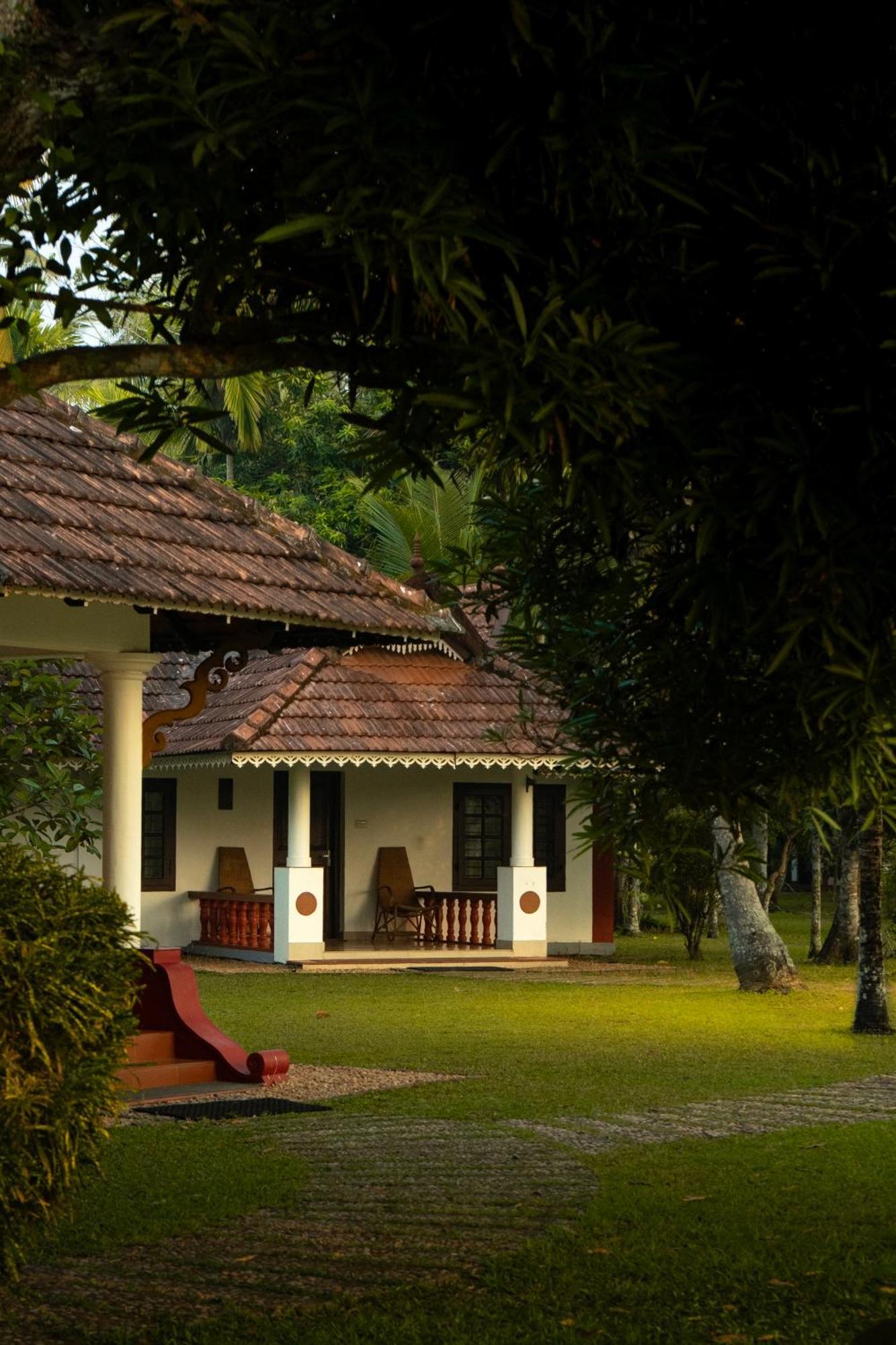 Palmgrove Lake Resort Alappuzha Kültér fotó