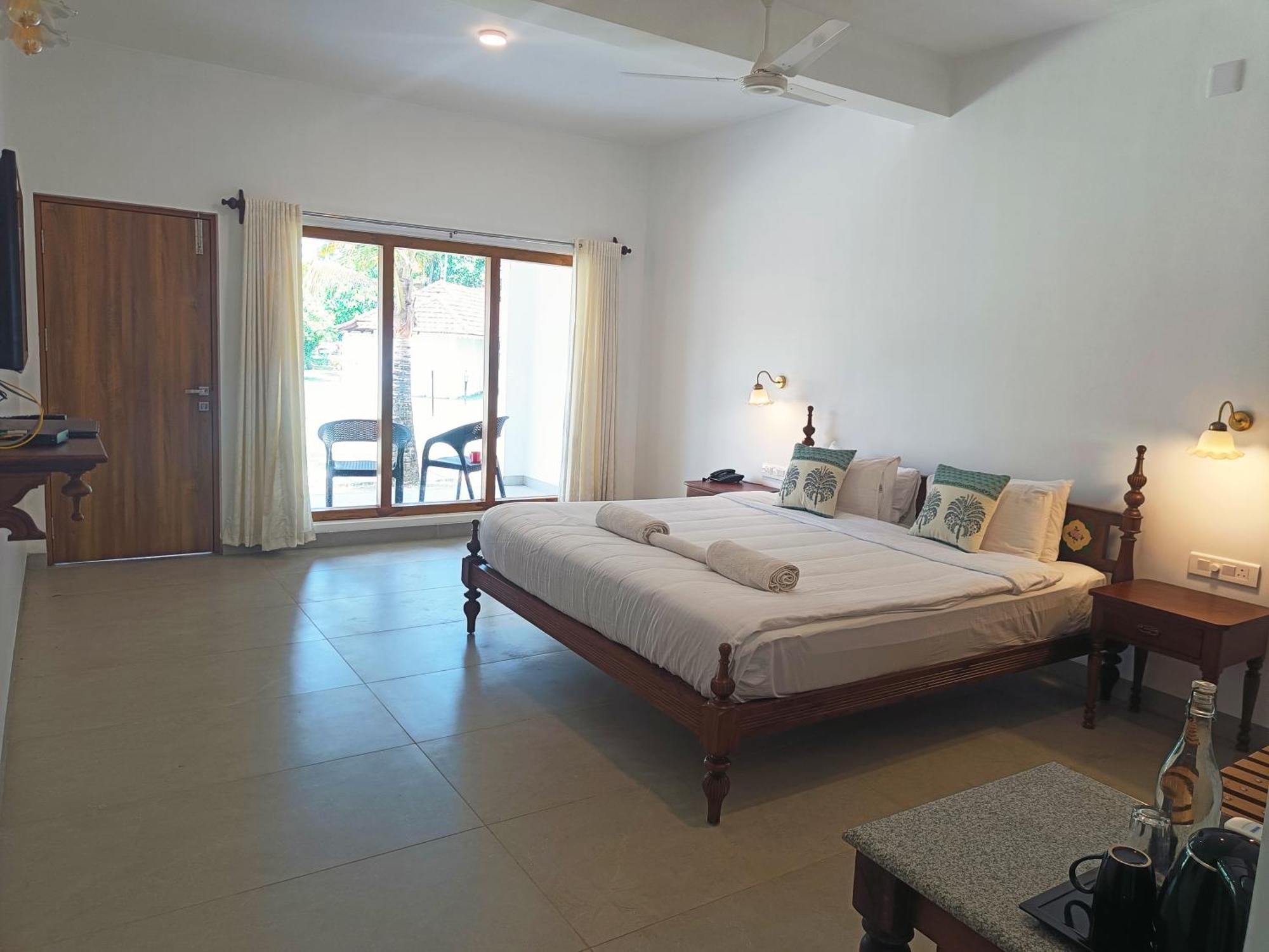 Palmgrove Lake Resort Alappuzha Kültér fotó