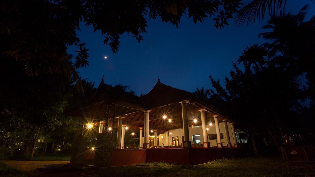 Palmgrove Lake Resort Alappuzha Kültér fotó